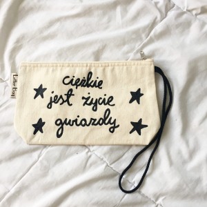 ciężkie życie gwiazdy